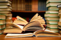 25TRA295 Approaches to Teaching the Theme of Kingship in 'Macbeth'